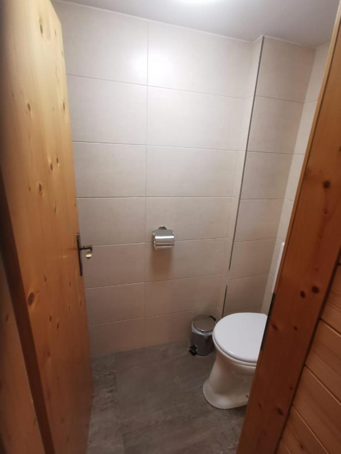 Apartamento Haus Rainer Matrei in Osttirol Exterior foto