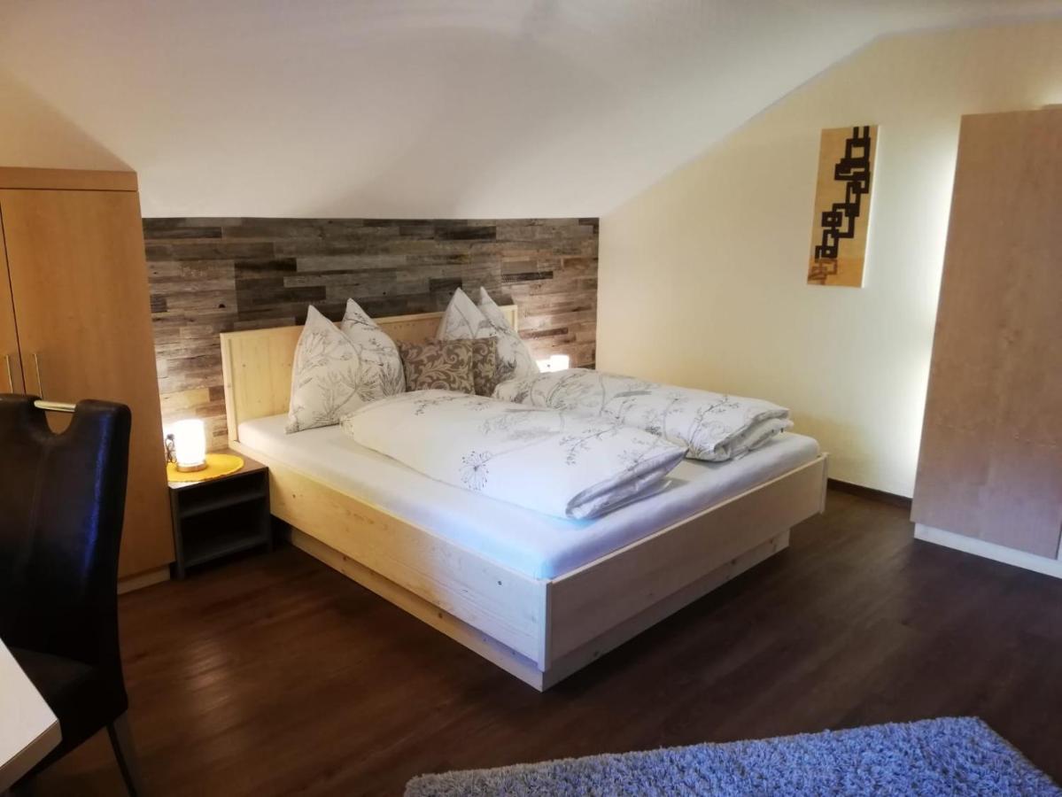 Apartamento Haus Rainer Matrei in Osttirol Exterior foto